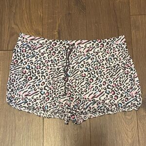 Secret Treasures leopard print shorts